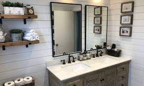 Charming Farmhouse Bathroom Decor 13