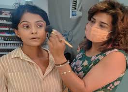 enroll now best makeup course in