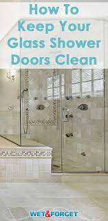 glass shower doors keeping them clean