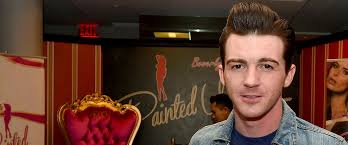 He followed up with small roles in shows like home improvement, gun, the drew carey. Drake Bell Is 33 And Looks Barely Recognizable Inside The Former Child Star S Life