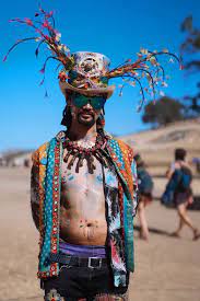 Аксессуары для фестиваля Burning Man: очки гогглы, маски, шляпы, бижутерия