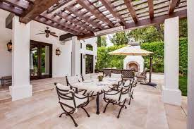 Spanish Colonial Homes Spanish Style Patio