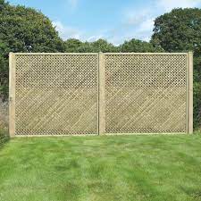 Diamond Decorative Privacy Trellis