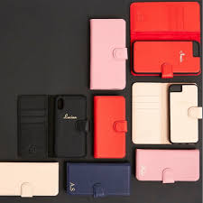 Fone Express Eastgardens - Out shopping with Dad today..? Impress the socks  off him by stopping into @fone_express and having a leather wallet case  personalised for him on the spot! Nothing says