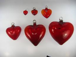 Red Heart Xxl 10 Inches Mexican Blown Glass