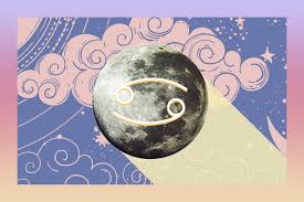 A lunar piscean has a lot in common with you. What The 2020 Cold Moon Aka Full Moon In Cancer Means Shape