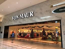 Von maur, inc., stylized as von maur, is an american luxury department store chain whose 36 stores in fifteen states anchor shopping malls o. Von Maur 32 Photos 18 Reviews Department Stores 1530 Polaris Pkwy Columbus Oh United States Phone Number Yelp