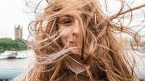 does-letting-your-hair-dry-naturally-damage-it