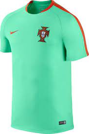 Nike cristiano ronaldo portugal warm up pre match jersey size l. Pin On Tenue