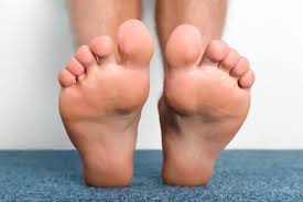 how to prevent smelly feet errol gindi