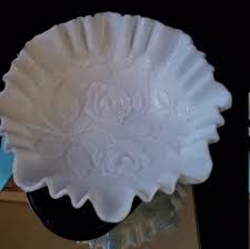 Vintage Imperial Milk Glass Bowl With