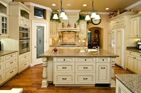 Most french kitchens, like the italian ones do consider the chopping table as a centre piece for the kitchen. Home Living Blog French Country Kitchen Style