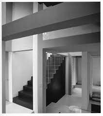 Eisenman architects has produced a wide range of award winning projects, including housing, urban planning, and innovative education, cultural, and commercial facilities. Peter Eisenman House Vi Peter Eisenman Architect Design House Interesting Buildings
