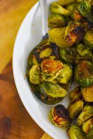 crispy maple roasted brussels sprouts
