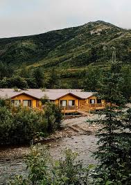 Denali national park is alaska's most popular land attraction—and with good reason. Denali Backcountry Lodge True Wilderness Lodge Deep In The Park