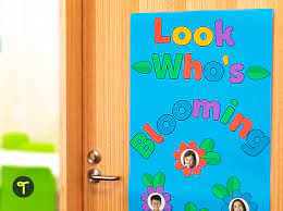 13 easy clroom door decorating ideas
