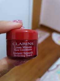 clarins lisse minute base comblante