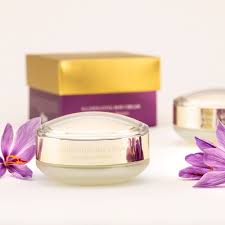 crozia top grade cosmetics with saffron