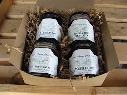 gift box of 4 jams and jellies
