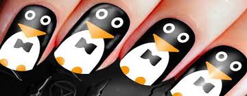 penguin accent nail art tac