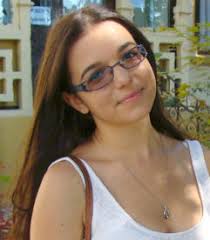Numele meu este Dăngulea Andreea Teodora și sunt elevă la Colegiul Național Constantin Carabella, ... - teodora-dangulea1