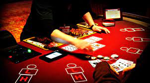 Pai Gow Poker | Learn how to play - The Ultimate Guide
