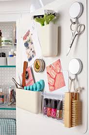 organize bathroom cabinets