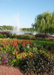 Midwest Arboretums And Botanical Gardens