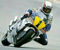 eddie lawson on the rothmans honda nsr 500 eddie lawson racing bikes motogp race