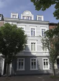 Dieses reiheneckhaus stammt aus dem jahr 1973 und steht auf einem etwa 576 qm großen eckgrundstück. Wohnung Kaufen In Dusseldorf Hassels 8 Aktuelle Eigentumswohnungen Im 1a Immobilienmarkt De