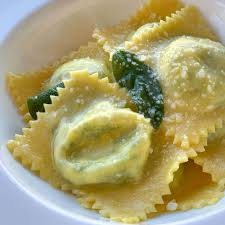 ricotta and spinach ravioli with er