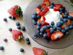 greek yogurt fresh berries the