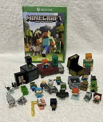Lot Of 30 Minecraft Mini Figures