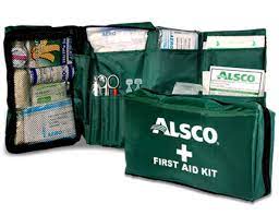 what are the contents of a first aid kit