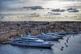 Luxury Yacht Charters gambar png