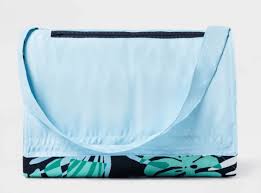 target is selling 20 picnic blankets