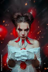 fantasy portrait evil woman clown
