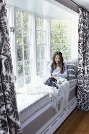 20 inspirational ideas for cozy window