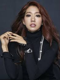 actress park shin hye models for swarovski