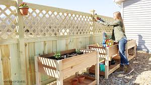 How To Build A Diy Privacy Fence Easy
