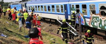 Jun 07, 2021 · událost se stala v provincii sindh, kdy narazil vlak do jiné soupravy, která krátce předtím vykolejila. Zeleznicar Vlak 2017 Simulovana Srazka Vlaku Proverila Nejen Zachranare