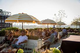 Best Rooftop Bars In Brooklyn Places