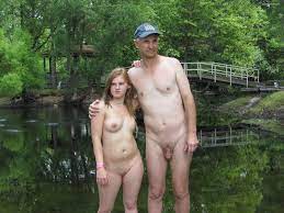 /naked+daughter+pictures