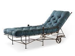 The Classic Garden Chaise Longue Bb