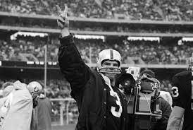 Daryle Lamonica dies at 80; Raiders ...