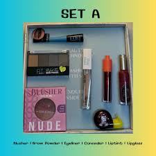 rm22 per each set makeup set beauty