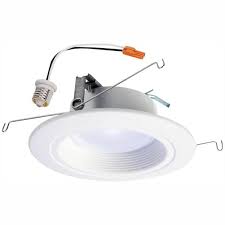 Halo Rl 5 In And 6 In White Wireless Smart Integrated Led Recessed Downlight Ceiling Fixture Selectable Color Temperature Rl560whzha69 The Home Depot