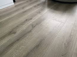 quickstep majestic desert oak brushed