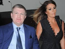 Ricky hatton is set to make a spectacular comeback to the ring in manchester next summer to face juan manuel marquez, it was. Ricky Hatton S Love Tko As Partner Kicks Him Out For Good Over Wild Party Lifestyle Irish Mirror Online