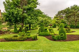 Hidden creek landscaping in columbus ohio offers residential and commercial landscaping, landscape design, landscape construction and maintenance for hilliard, upper arlington, dublin, and. Topiary Park Columbus Ohio A Traveling Gardener